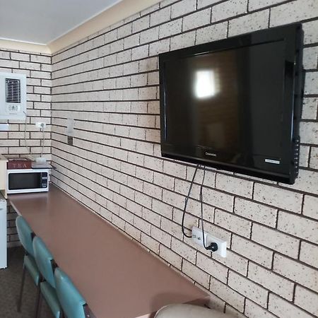 Alfa Motel Гилгандра Екстериор снимка