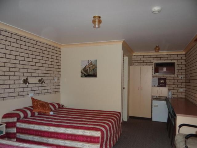 Alfa Motel Гилгандра Екстериор снимка